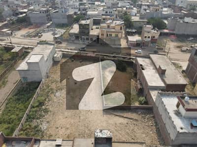 پسرور روڈ ڈسکہ میں 7 مرلہ کمرشل پلاٹ 1.25 کروڑ میں برائے فروخت۔ پسرور روڈ ڈسکہ میں 7 مرلہ کمرشل پلاٹ 1.25 کروڑ میں برائے فروخت۔