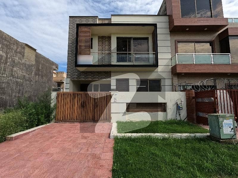 Highly-Desirable On Excellent Location House Available In D-12 For sale Highly-Desirable On Excellent Location House Available In D-12 For sale