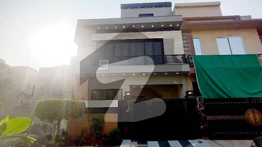 الکبیر فیز 2 - بلاک بی الکبیر ٹاؤن - فیز 2,الکبیر ٹاؤن,رائیونڈ روڈ,لاہور میں 4 کمروں کا 3 مرلہ مکان 1.6 کروڑ میں برائے فروخت۔