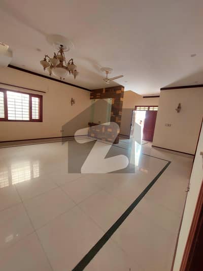 SLIGHTLY USED 500 YARDS 2+4 BEDROOMS HOUSE FOR RENT