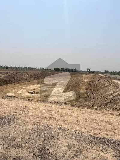 10 MARLA PLOT WITH ALL DUES PAID NEAR TO POSSESSION ON GOOD LOCATION AVAILABLE FOR SALE NEW LAHORE CITY PHASE 4