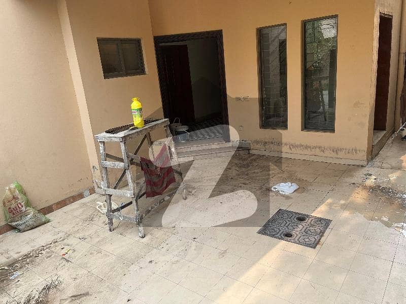 10 Marla Lower Portion For Rent 10 Marla Lower Portion For Rent