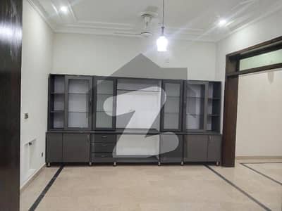 Beautiful Upper Portion Available For Rent