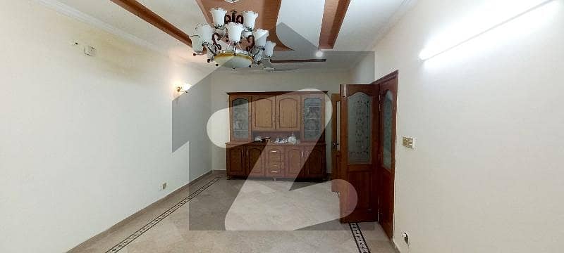 ایف ۔ 6 اسلام آباد میں 3 کمروں کا 16 مرلہ زیریں پورشن 2.0 لاکھ میں کرایہ پر دستیاب ہے۔ ایف ۔ 6 اسلام آباد میں 3 کمروں کا 16 مرلہ زیریں پورشن 2.0 لاکھ میں کرایہ پر دستیاب ہے۔