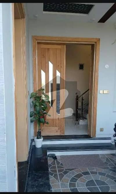 10 Marla upper portion for rent in LDA Avenue-1 J block.
