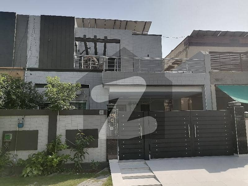 Highly-Desirable House Available In Divine Gardens For sale