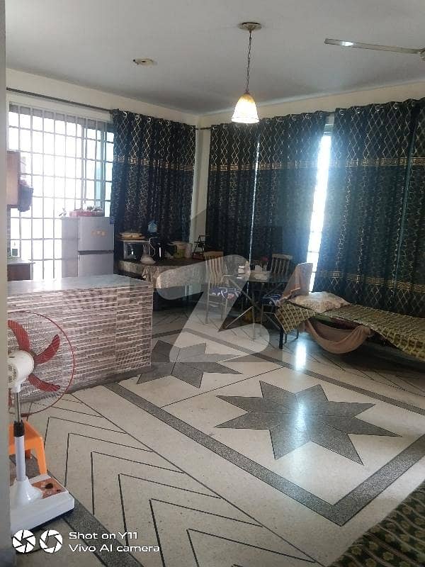 اعظم گارڈنز لاہور میں 2 کمروں کا 9 مرلہ بالائی پورشن 45.0 ہزار میں کرایہ پر دستیاب ہے۔ اعظم گارڈنز لاہور میں 2 کمروں کا 9 مرلہ بالائی پورشن 45.0 ہزار میں کرایہ پر دستیاب ہے۔