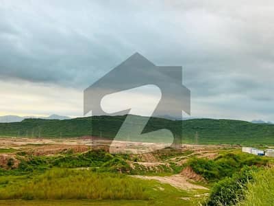 مارگلہ انکلیو مارگلہ ایونیو,اسلام آباد میں 5 مرلہ رہائشی پلاٹ 1.85 کروڑ میں برائے فروخت۔