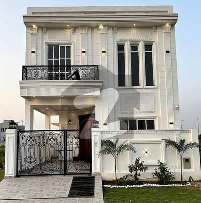 SPANISH DESIGN 5 MARLA HOUSE FOR SALE IN DHA 9 TOWN SPANISH DESIGN 5 MARLA HOUSE FOR SALE IN DHA 9 TOWN