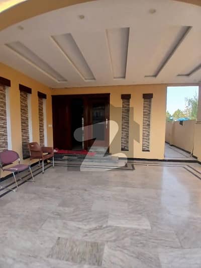10 Marla full house for rent in Behria Enclave