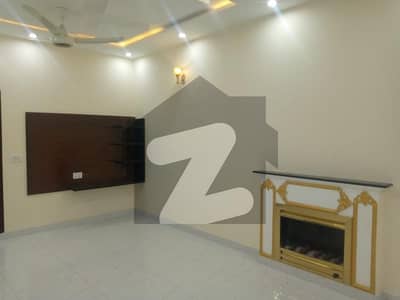 Block L 5 Marla Used Double Story House For Sale With Gas Meter Installed Ready To Move Good Location Good Investment Block L 5 Marla Used Double Story House For Sale With Gas Meter Installed Ready To Move Good Location Good Investment