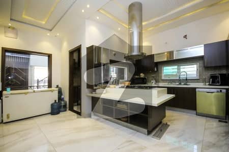 DHA Phase 6 Block F , 1 Kanal Fully Basement House Available For Sale DHA Phase 6 Block F , 1 Kanal Fully Basement House Available For Sale