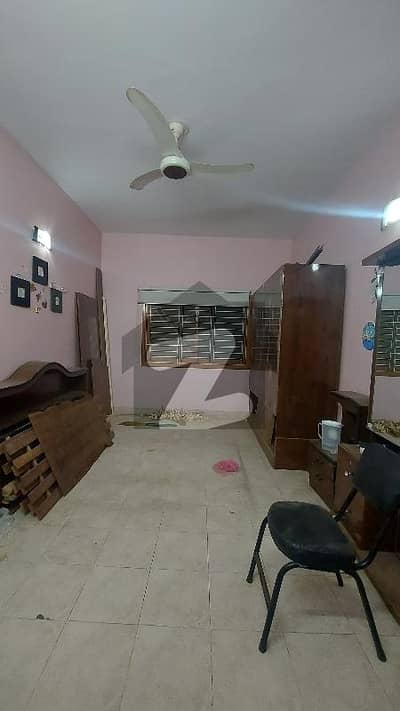 گلشنِ اقبال - بلاک 6 گلشنِ اقبال,گلشنِ اقبال ٹاؤن,کراچی میں 3 کمروں کا 8 مرلہ بالائی پورشن 98.0 ہزار میں کرایہ پر دستیاب ہے۔ گلشنِ اقبال - بلاک 6 گلشنِ اقبال,گلشنِ اقبال ٹاؤن,کراچی میں 3 کمروں کا 8 مرلہ بالائی پورشن 98.0 ہزار میں کرایہ پر دستیاب ہے۔