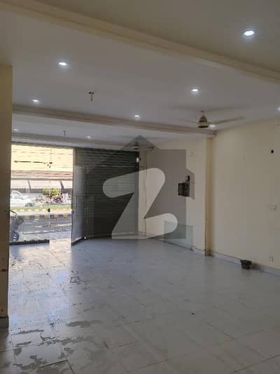 1.25 MARLA COMMERCIAL SHOP FOR Sale MILITARY ACCOUNT SOCIETY COLLEGE ROAD LAHORE