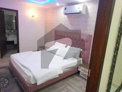 2 bed brand new luxury furnished flat apartment available in bahria town lahore