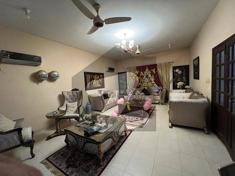 ڈی ایچ اے فیز 8 ڈی ایچ اے ڈیفینس,کراچی میں 3 کمروں کا 1 کنال مکان 7.0 لاکھ میں کرایہ پر دستیاب ہے۔ ڈی ایچ اے فیز 8 ڈی ایچ اے ڈیفینس,کراچی میں 3 کمروں کا 1 کنال مکان 7.0 لاکھ میں کرایہ پر دستیاب ہے۔