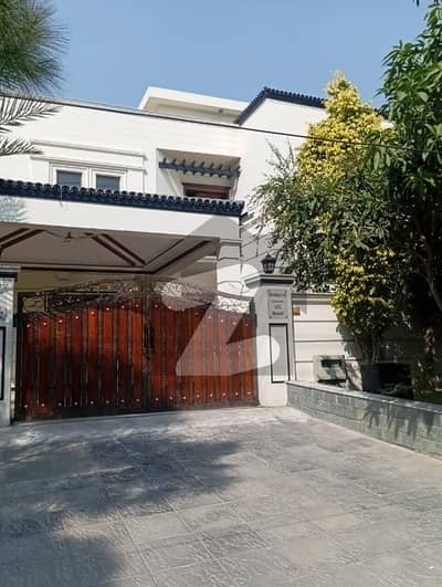 I-8. One Kanal Upper Portion Separate Gate Available For Rent Ideal Location