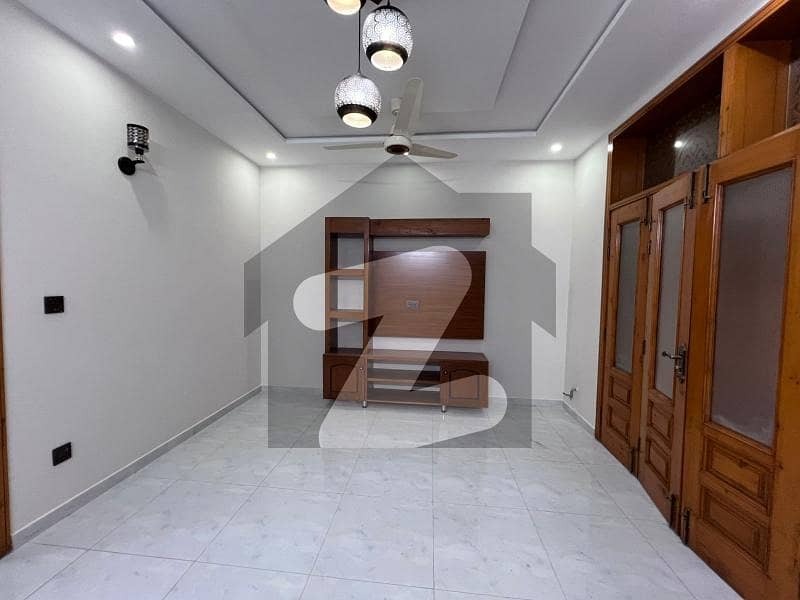 30x60 House Available For Rent In G13 30x60 House Available For Rent In G13