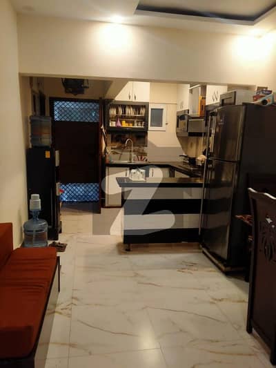 Flat for sale In block 1 Gulshan e iqbal Flat for sale In block 1 Gulshan e iqbal