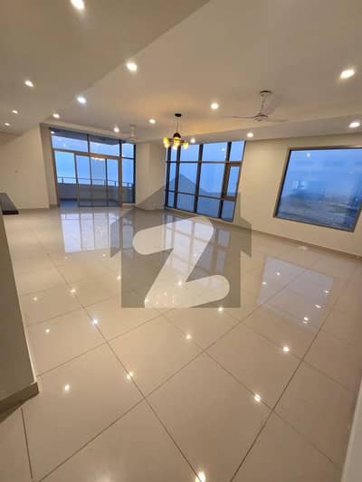 4 Bed Apartment Available For Rent 4 Bed Apartment Available For Rent