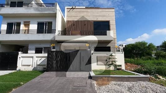 5 Marla Brand New House For Sale 5 Marla Brand New House For Sale