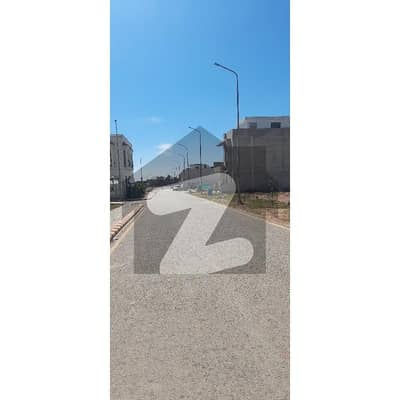 پارک ویو۔ بلاک ایچ پارک ویو سٹی,اسلام آباد میں 8 مرلہ رہائشی پلاٹ 1.8 کروڑ میں برائے فروخت۔