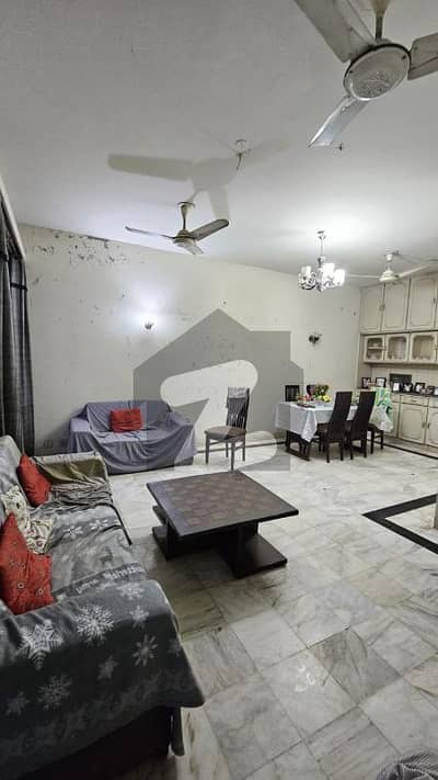 10 Marla Old Owner Build House For Sale 10 Marla Old Owner Build House For Sale