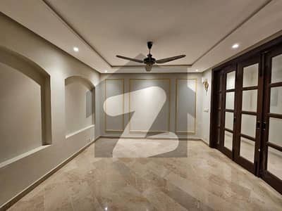 House for rent in F-7 /3