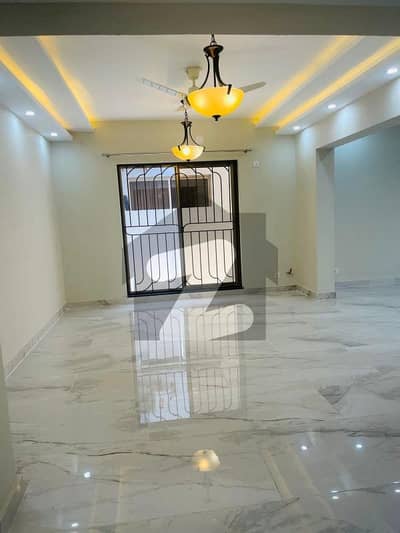 عسکری 10 - سیکٹر ایس عسکری 10,عسکری,لاہور میں 5 کمروں کا 15 مرلہ مکان 9.6 کروڑ میں برائے فروخت۔