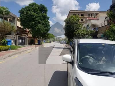 بحریہ ٹاؤن فیز 3 بحریہ ٹاؤن راولپنڈی,راولپنڈی میں 5 کمروں کا 10 مرلہ مکان 4.15 کروڑ میں برائے فروخت۔ بحریہ ٹاؤن فیز 3 بحریہ ٹاؤن راولپنڈی,راولپنڈی میں 5 کمروں کا 10 مرلہ مکان 4.15 کروڑ میں برائے فروخت۔