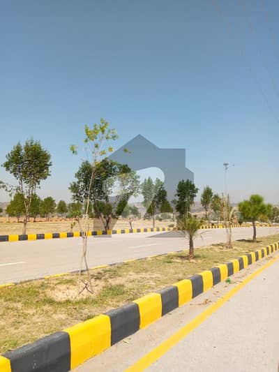 ڈی ایچ اے ویلی - آلینڈر سیکٹر ڈی ایچ اے ویلی,ڈی ایچ اے ڈیفینس,اسلام آباد میں 8 مرلہ رہائشی پلاٹ 40.0 لاکھ میں برائے فروخت۔ ڈی ایچ اے ویلی - آلینڈر سیکٹر ڈی ایچ اے ویلی,ڈی ایچ اے ڈیفینس,اسلام آباد میں 8 مرلہ رہائشی پلاٹ 40.0 لاکھ میں برائے فروخت۔