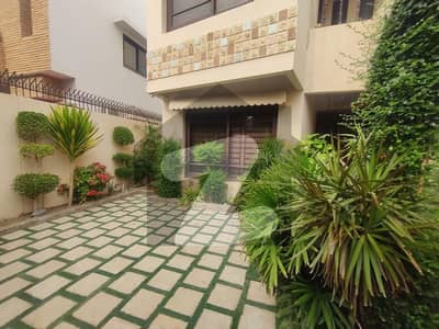 ڈی ایچ اے فیز 6 ڈی ایچ اے ڈیفینس,کراچی میں 5 کمروں کا 1 کنال مکان 13.5 کروڑ میں برائے فروخت۔ ڈی ایچ اے فیز 6 ڈی ایچ اے ڈیفینس,کراچی میں 5 کمروں کا 1 کنال مکان 13.5 کروڑ میں برائے فروخت۔
