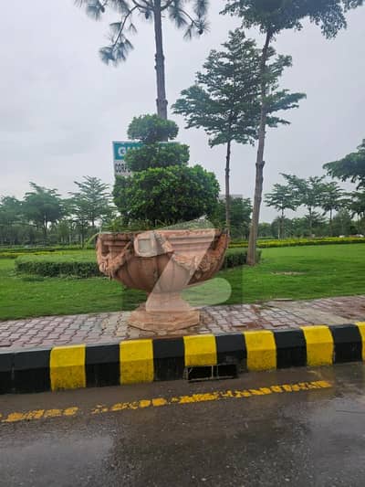 Gulberg Greens block A Farm