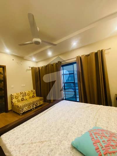 ONE KANAL BEAUTIFULL UPPER PORTION LOWER LOCK AVALIABLE FOR RENT IN DHA DEFANCE
