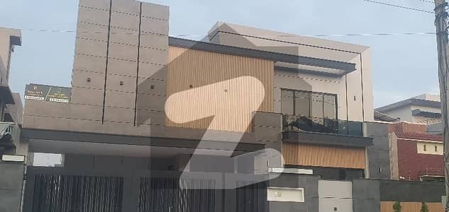 20 Marla Brand New Designer's House for sale in Valancia Town lahore 20 Marla Brand New Designer's House for sale in Valancia Town lahore