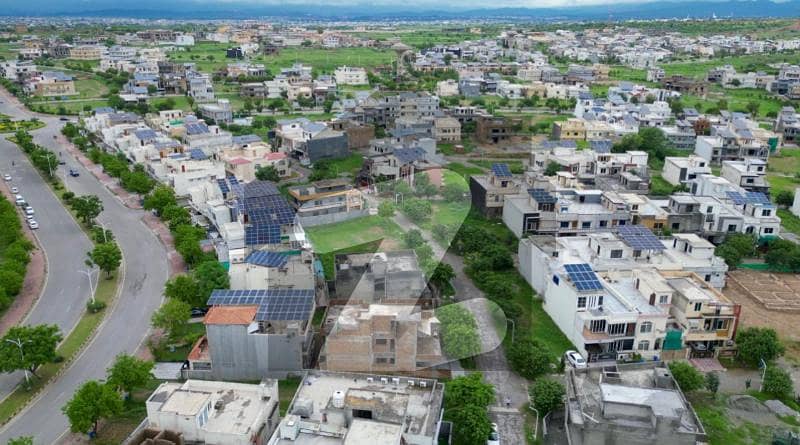 Main Boulevard 160Ft Developed Possession Plot Main Boulevard 160Ft Developed Possession Plot