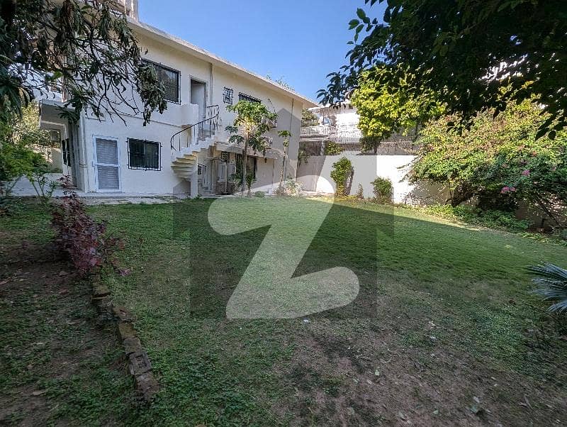 Luxury House On prime Location Available For Rent In Islamabad. Luxury House On prime Location Available For Rent In Islamabad.
