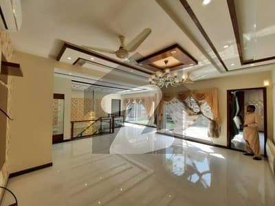 ڈی ایچ اے فیز 5 - بلاک جی فیز 5,ڈیفنس (ڈی ایچ اے),لاہور میں 5 کمروں کا 1 کنال مکان 3.49 لاکھ میں کرایہ پر دستیاب ہے۔ ڈی ایچ اے فیز 5 - بلاک جی فیز 5,ڈیفنس (ڈی ایچ اے),لاہور میں 5 کمروں کا 1 کنال مکان 3.49 لاکھ میں کرایہ پر دستیاب ہے۔