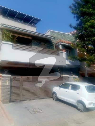 آئی ۔ 8 اسلام آباد میں 3 کمروں کا 12 مرلہ بالائی پورشن 1.7 لاکھ میں کرایہ پر دستیاب ہے۔