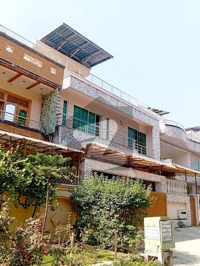 آئی ۔ 8 اسلام آباد میں 2 کمروں کا 12 مرلہ زیریں پورشن 1.2 لاکھ میں کرایہ پر دستیاب ہے۔