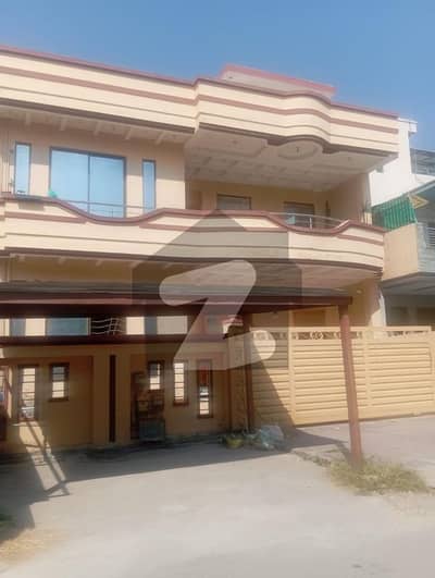 آئی ۔ 8 اسلام آباد میں 3 کمروں کا 12 مرلہ زیریں پورشن 1.6 لاکھ میں کرایہ پر دستیاب ہے۔