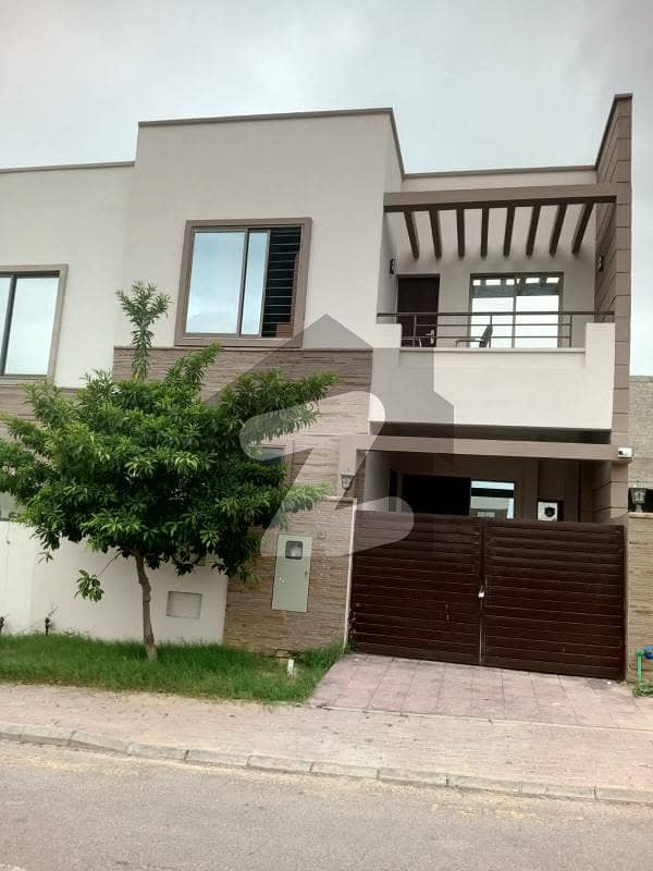 125sq yd Luxury Villa in Ali Block. 3Bedrooms, Drawing, Dining & American Kitchen. 5mins drive from main gate of BTK.