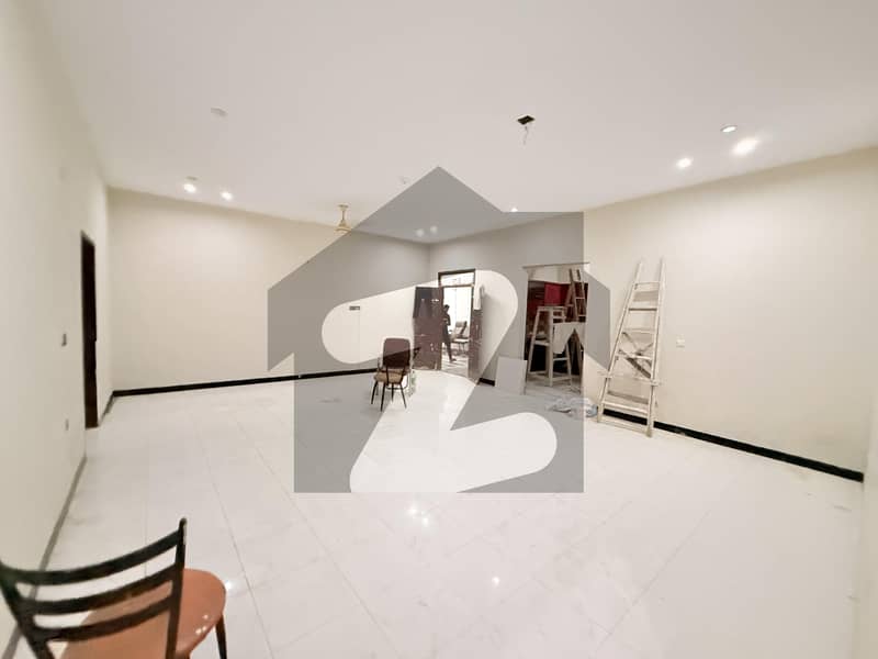 COMMERCIAL HOUSE 400 SQUARE YARDS GROUND FLOOR TILES FLOORING PORTION FOR RENT IN JAUHAR COMMERCIAL HOUSE 400 SQUARE YARDS GROUND FLOOR TILES FLOORING PORTION FOR RENT IN JAUHAR