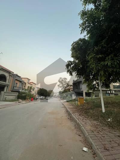 OverSease5 Bahria Town plot for sale OverSease5 Bahria Town plot for sale