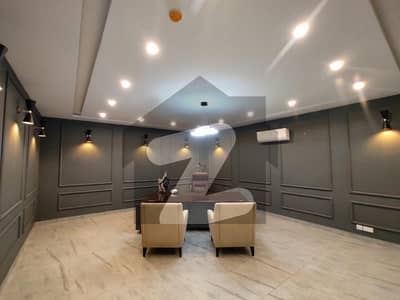 ڈیفینس رایا ڈی ایچ اے ڈیفینس,لاہور میں 8 مرلہ دفتر 3.5 لاکھ میں کرایہ پر دستیاب ہے۔ ڈیفینس رایا ڈی ایچ اے ڈیفینس,لاہور میں 8 مرلہ دفتر 3.5 لاکھ میں کرایہ پر دستیاب ہے۔