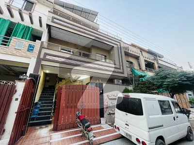 5 Marla Double Story Used House for Sale | Al Rehman Garden Phase 2, Lahore 5 Marla Double Story Used House for Sale | Al Rehman Garden Phase 2, Lahore