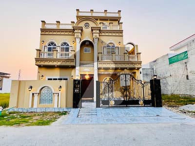 سٹی ہاؤسنگ سوسائٹی گوجرانوالہ میں 6 کمروں کا 10 مرلہ مکان 4.25 کروڑ میں برائے فروخت۔ سٹی ہاؤسنگ سوسائٹی گوجرانوالہ میں 6 کمروں کا 10 مرلہ مکان 4.25 کروڑ میں برائے فروخت۔