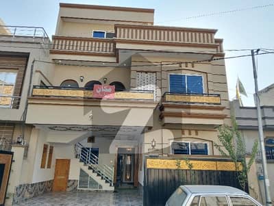 سوان گارڈن ۔ بلاک بی سوان گارڈن,اسلام آباد میں 5 کمروں کا 6 مرلہ مکان 2.95 کروڑ میں برائے فروخت۔