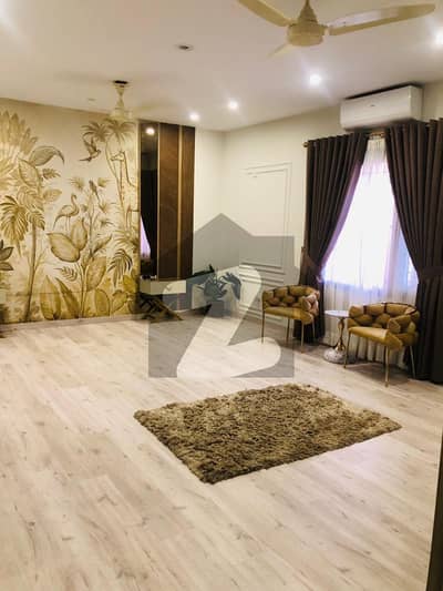 ڈی ایچ اے فیز 8 ڈی ایچ اے ڈیفینس,کراچی میں 6 کمروں کا 1 کنال مکان 15.5 کروڑ میں برائے فروخت۔ ڈی ایچ اے فیز 8 ڈی ایچ اے ڈیفینس,کراچی میں 6 کمروں کا 1 کنال مکان 15.5 کروڑ میں برائے فروخت۔