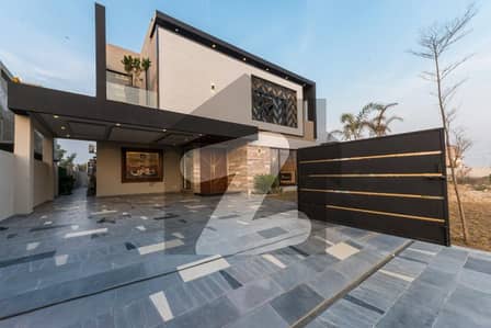 ڈی ایچ اے فیز 7 ڈیفنس (ڈی ایچ اے),لاہور میں 5 کمروں کا 1 کنال مکان 7.25 کروڑ میں برائے فروخت۔